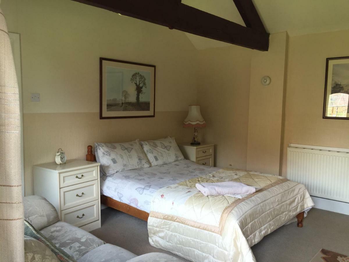 Rolandscroft Guest House Pontefract Dış mekan fotoğraf