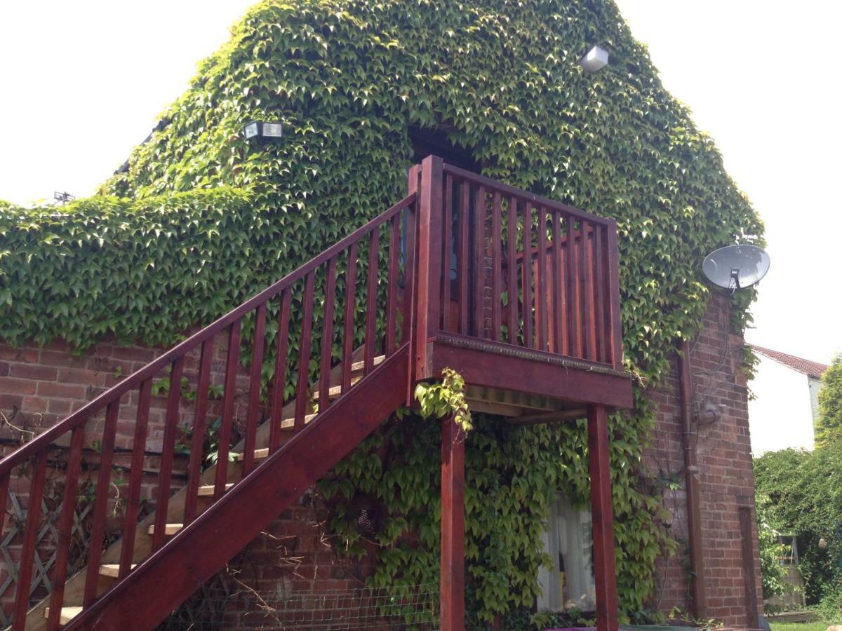 Rolandscroft Guest House Pontefract Dış mekan fotoğraf